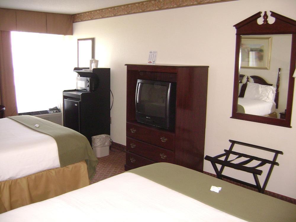 Holiday Inn Express Wilson I-95 By Ihg Εξωτερικό φωτογραφία